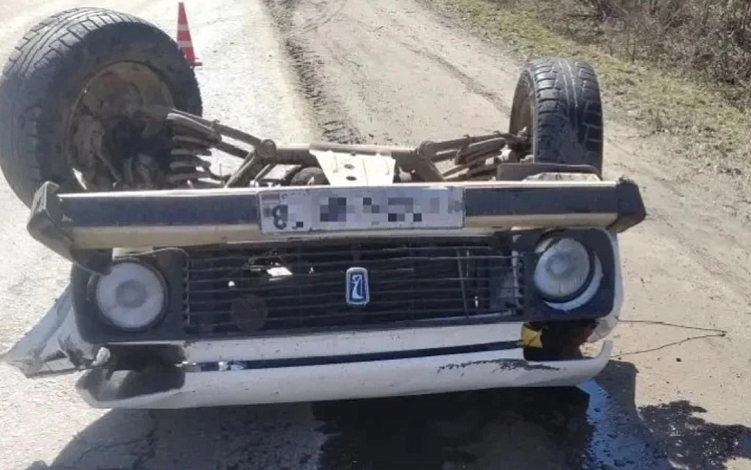 В Удмуртии выясняют обстоятельства столкновения двух автомобилей на 90-м километре автодороги «Ижевск – Ува». Фото: Госавтоинспекция Удмуртии