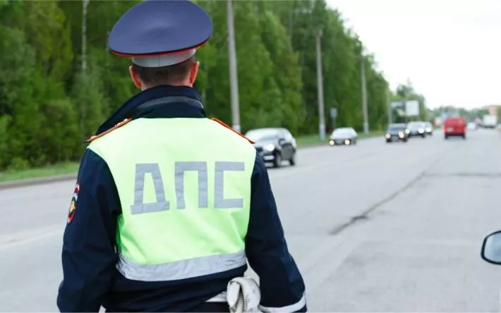 Сотрудники ГИБДД Удмуртии помогли девочке с травмой головы