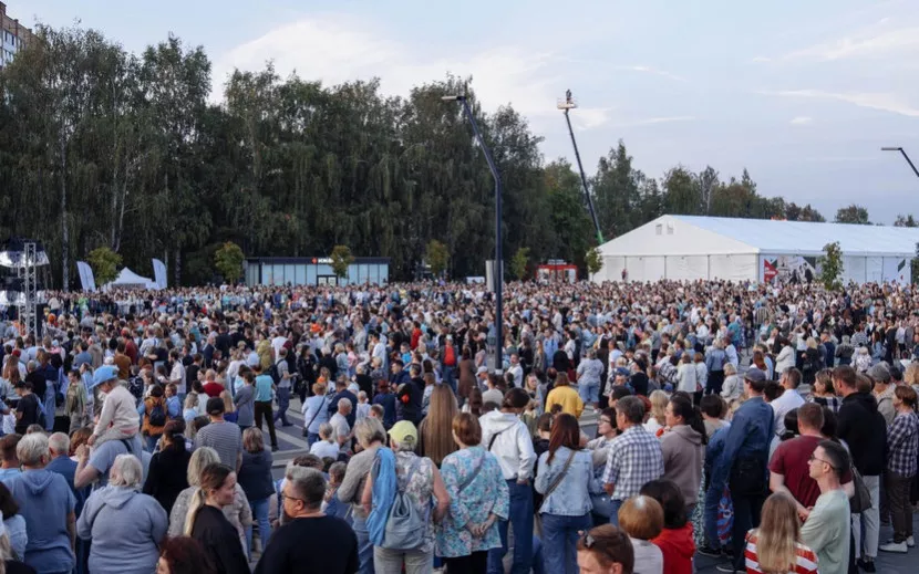 Шоу фонтанов на конкурсе «Код в городе» в Ижевске. Фото: Маша Бакланова