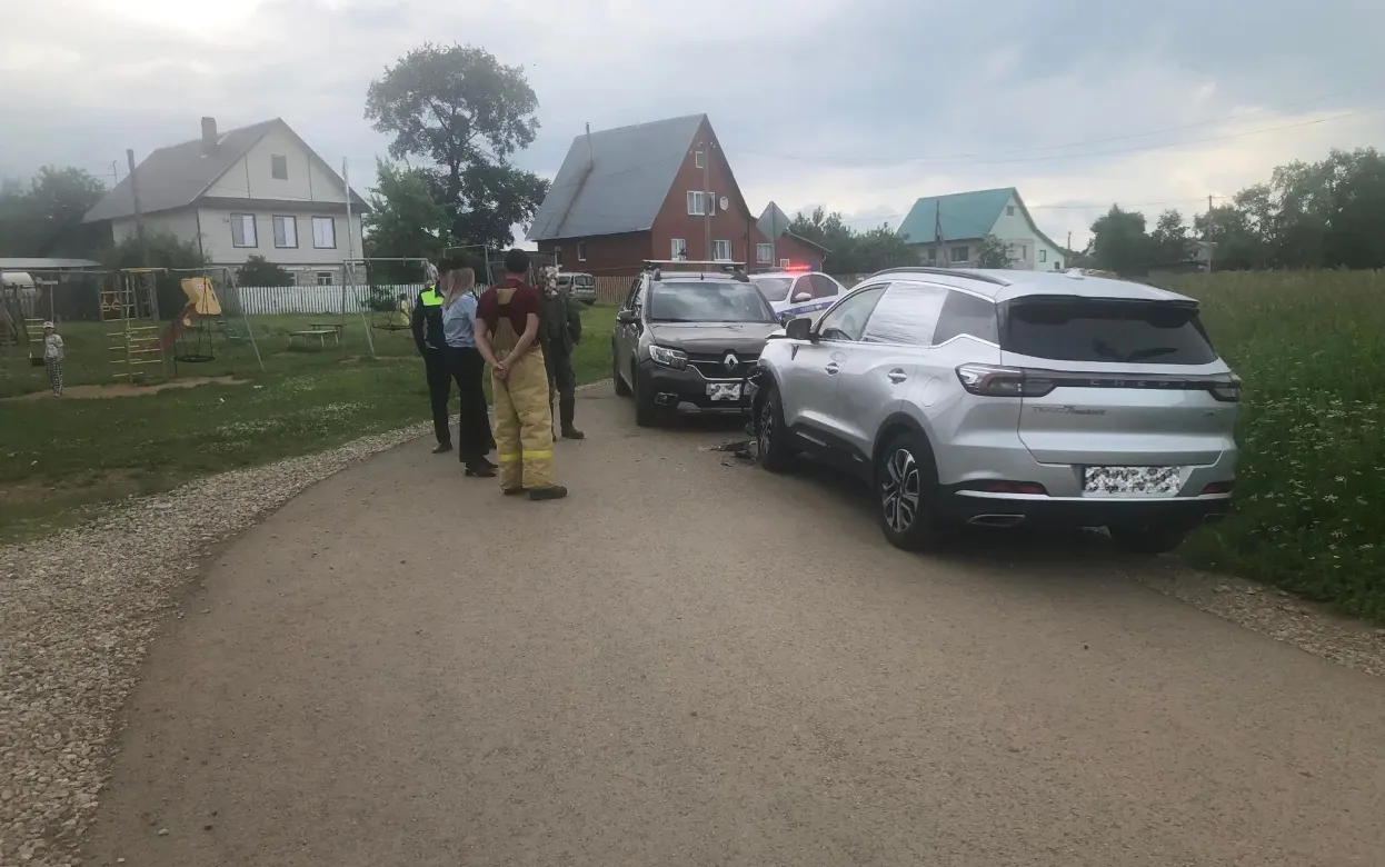 Две девочки пострадали в ДТП в Кезском районе Удмуртии