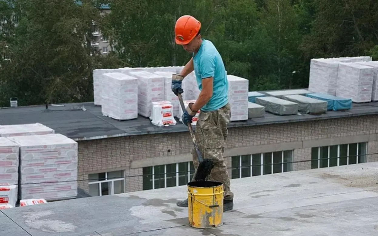 Суд признал незаконным «дробление» муниципального контракта на ремонт школы в Ижевске