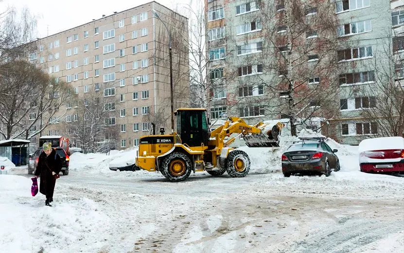 Улицу Ленина продолжат чистить от снега в Ижевске 9 и 10 января