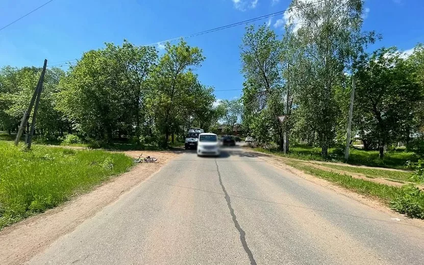 7-летнюю девочку на велосипеде сбили на дороге в Удмуртии