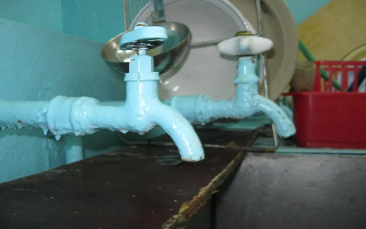 Пищеблок столовой закрыли из-за некачественной воды в одной из школ Удмуртии