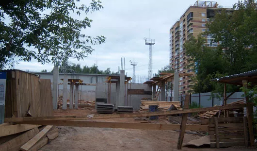 автора