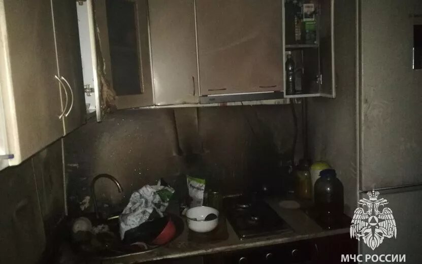 В Сарапуле загорелась кухня из-за полотенца у газовой плиты