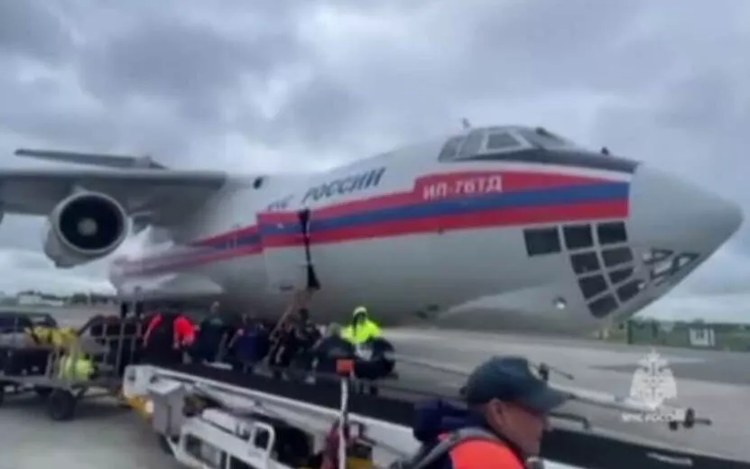 Спецборт МЧС России вылетел в Ижевск для эвакуации пострадавших в Москву