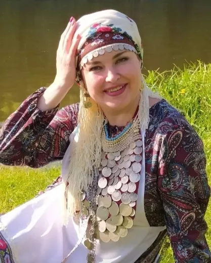Дизайнер Аля Каравай 