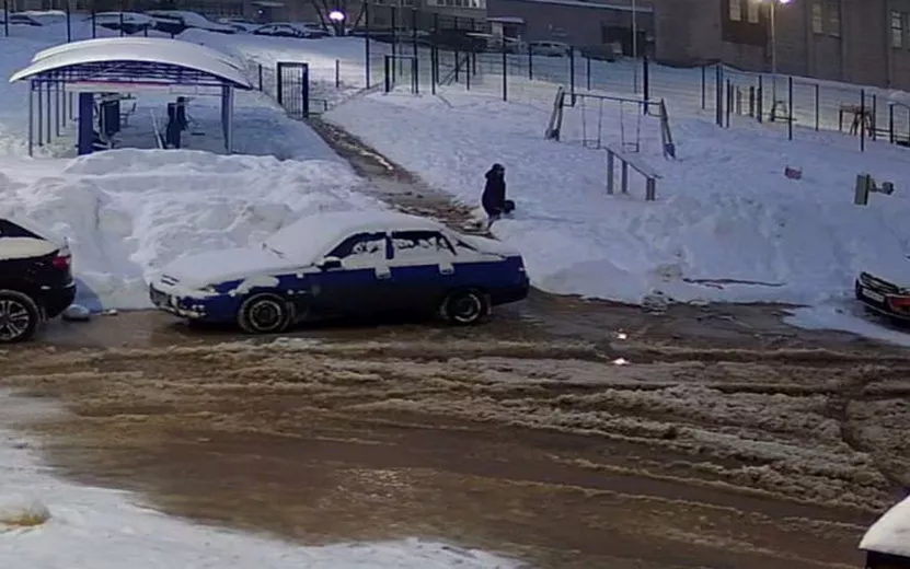 Водоснабжение домов на улицах Клубной и Новостроительной в Ижевске восстановили