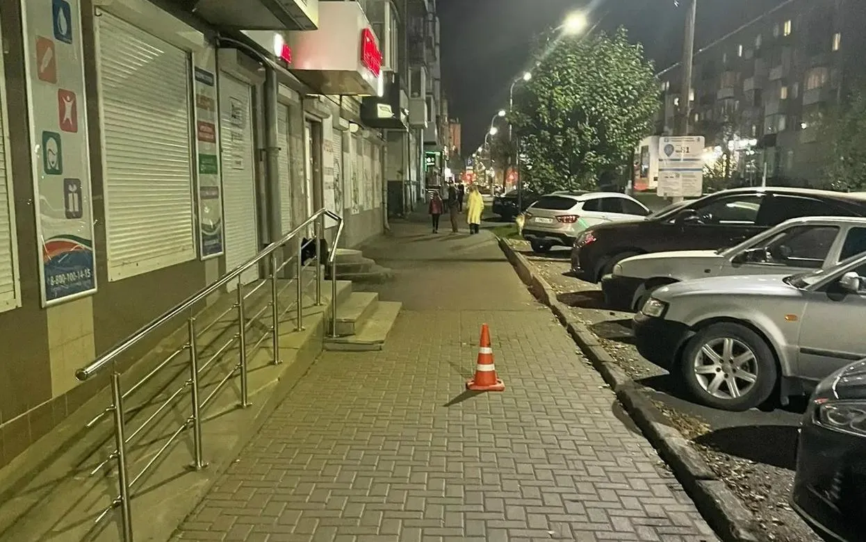 Ребенок на электросамокате сбил женщину в центре Ижевска