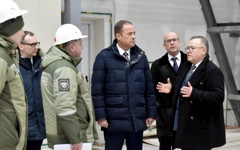 Приволжский полпред Игорь Комаров посетил Воткинский завод в Удмуртии