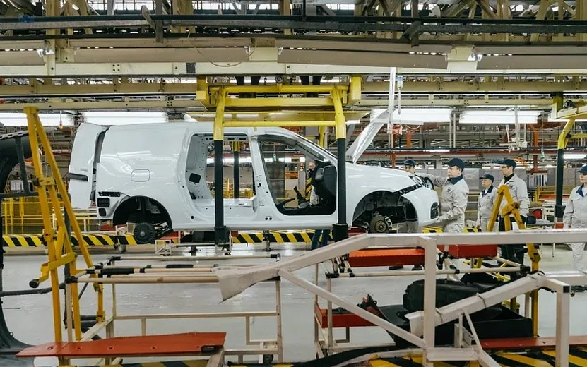 Производство автомобилей Lada Largus стартует в Ижевске