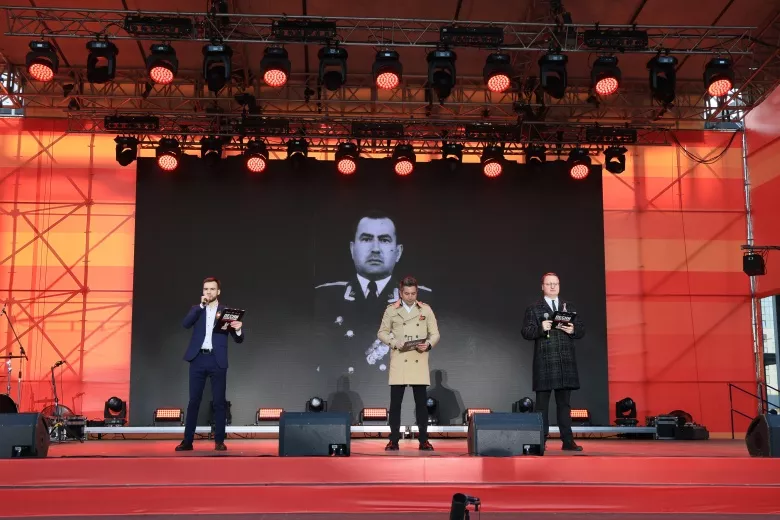 Гала-концерт «Песни нашей Победы. Край героев» 9 мая 2025 года. Фото: Мария Бакланова, Анна Давыдова