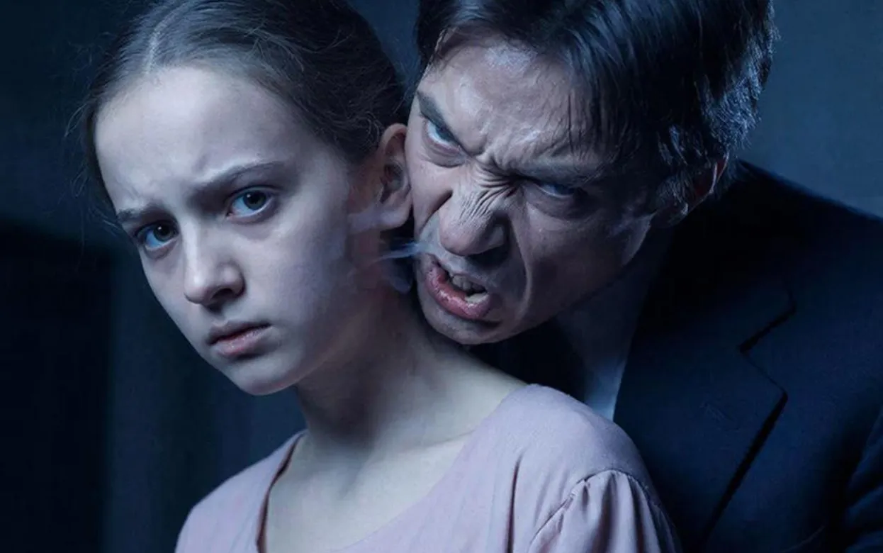 Осторожно, манипулятор: 8 тревожных сигналов, которые вы игнорируете каждый день