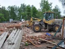 На месте кинотеатра «Родина» будет продуктовый магазин. Но конкретных сроков начала и завершения его строительства пока не называют