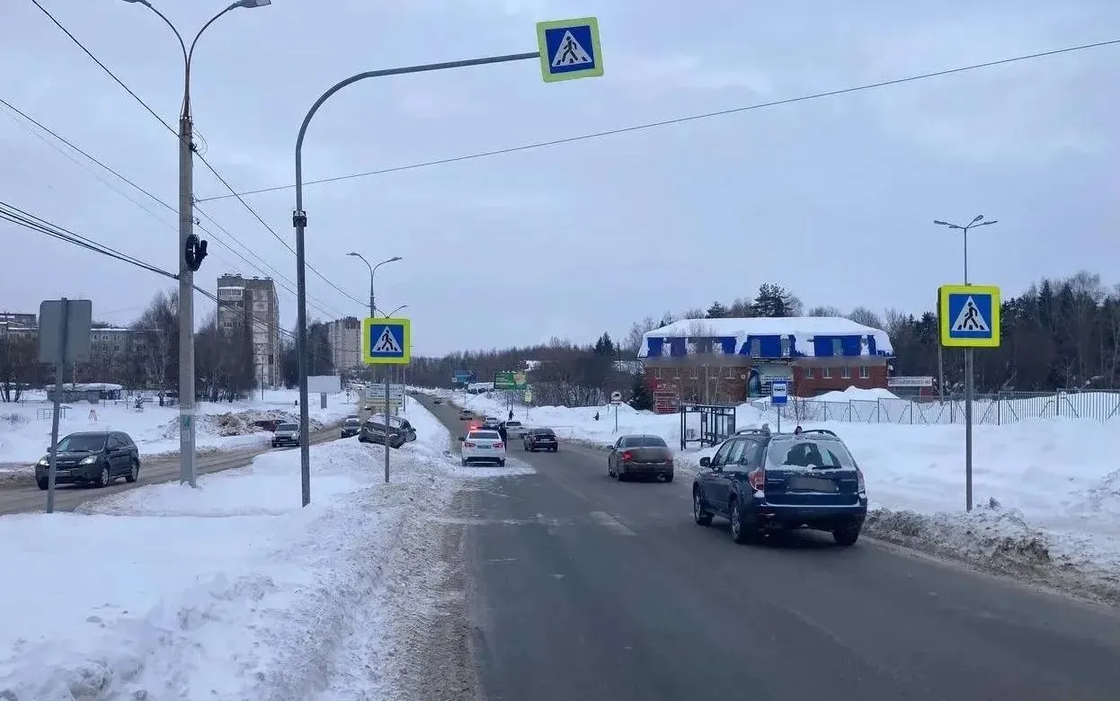 Девушка на BMW сбила школьницу на «зебре» в Ижевске