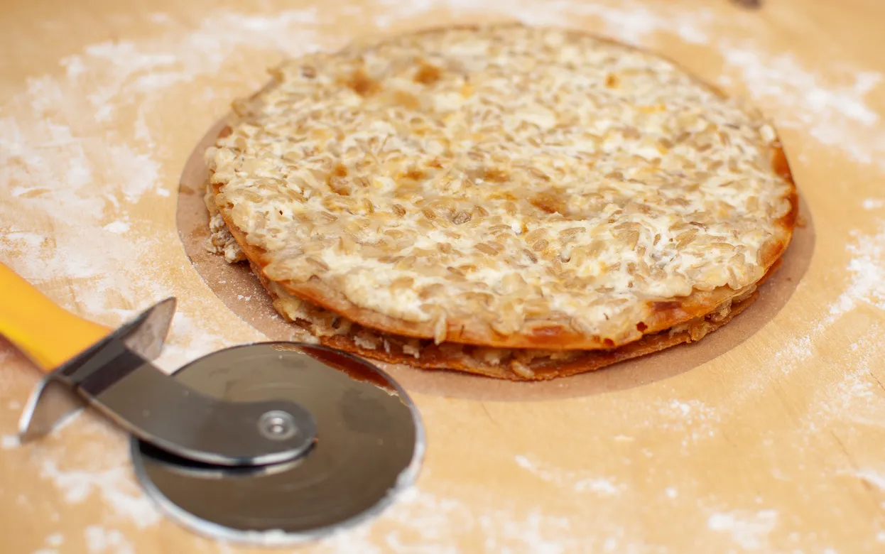 Приготовление коман мелна. Видео: Михаил Новоселов