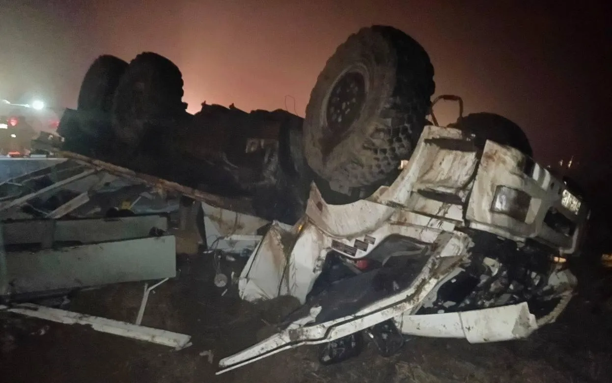 Водитель грузовика погиб на дороге в Удмуртии