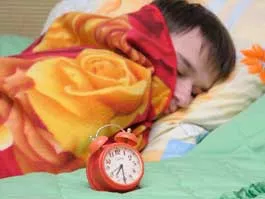 В ночь на 31 октября переводим часы на час назад