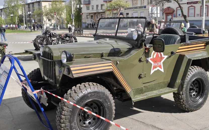 Выставка военной техники. Фото: Дарья Трищенкова, Елизавета Четверикова