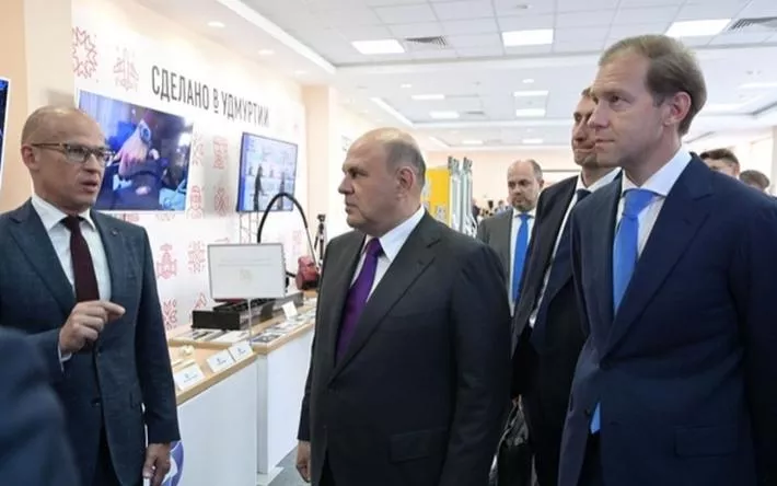 Вице-премьер Мантуров в Ижевске заявил о сроках отмены параллельного импорта