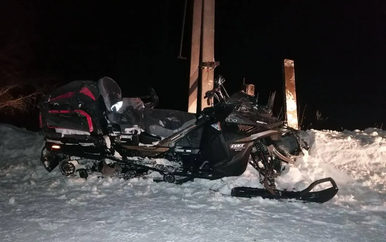 Подросток на снегоходе погиб на дороге в Удмуртии
