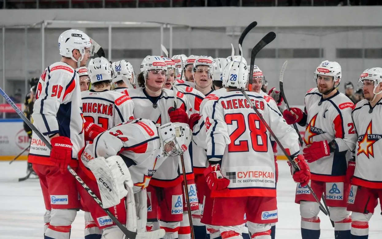 Хоккеисты «Ижстали» победили в Перми