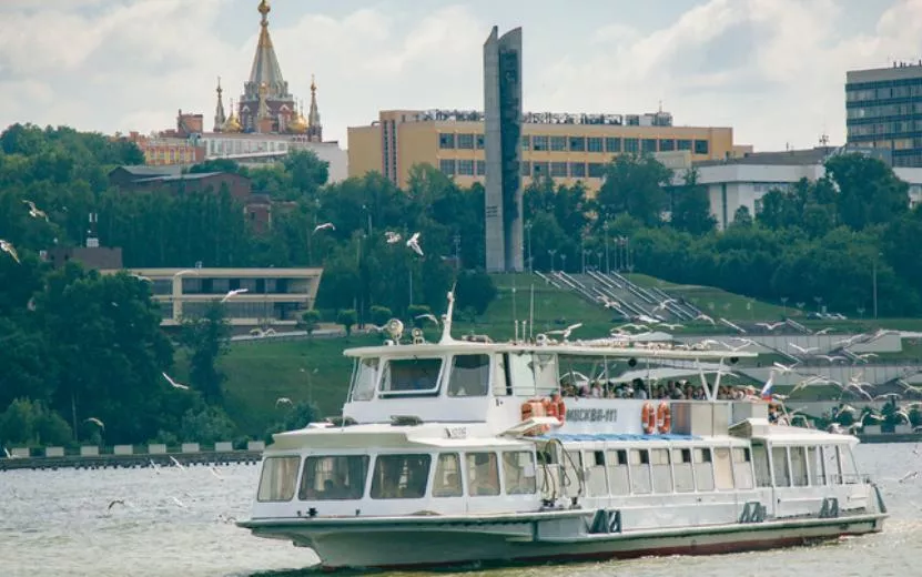 Капитанов двух теплоходов оштрафовали в Удмуртии за нарушение регламентов