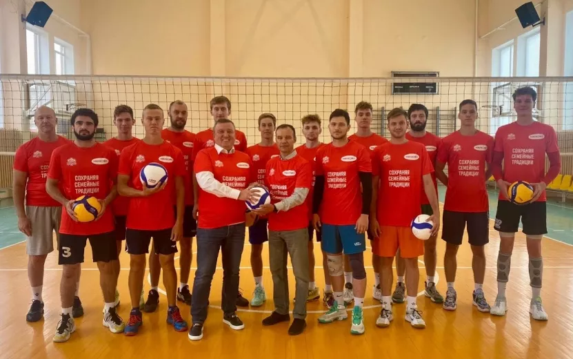 Ждем побед: генеральным спонсором команды «ИжГТУ-Динамо» по волейболу стала компания MLK Group («Ува-Молоко») из Удмуртии
