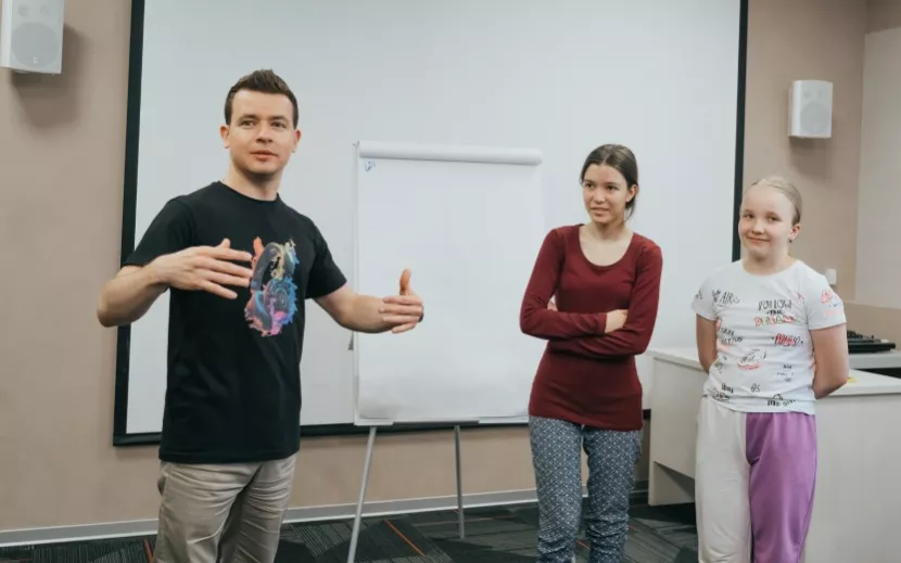 Занятия в творческой студии ZSKILLS проводят ведущие радио «Адам», в том числе – Павел Александров