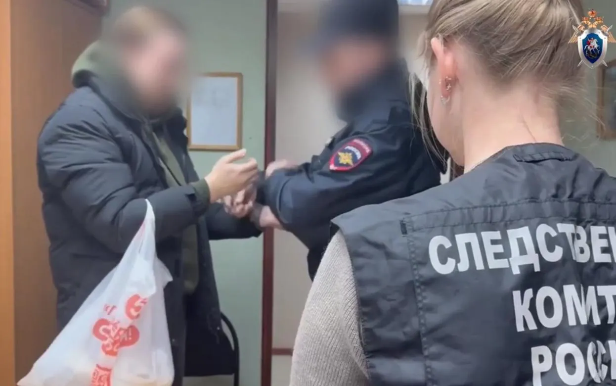 Начальника отдела центра одаренных детей задержали в Удмуртии по делу о хищении компьютеров