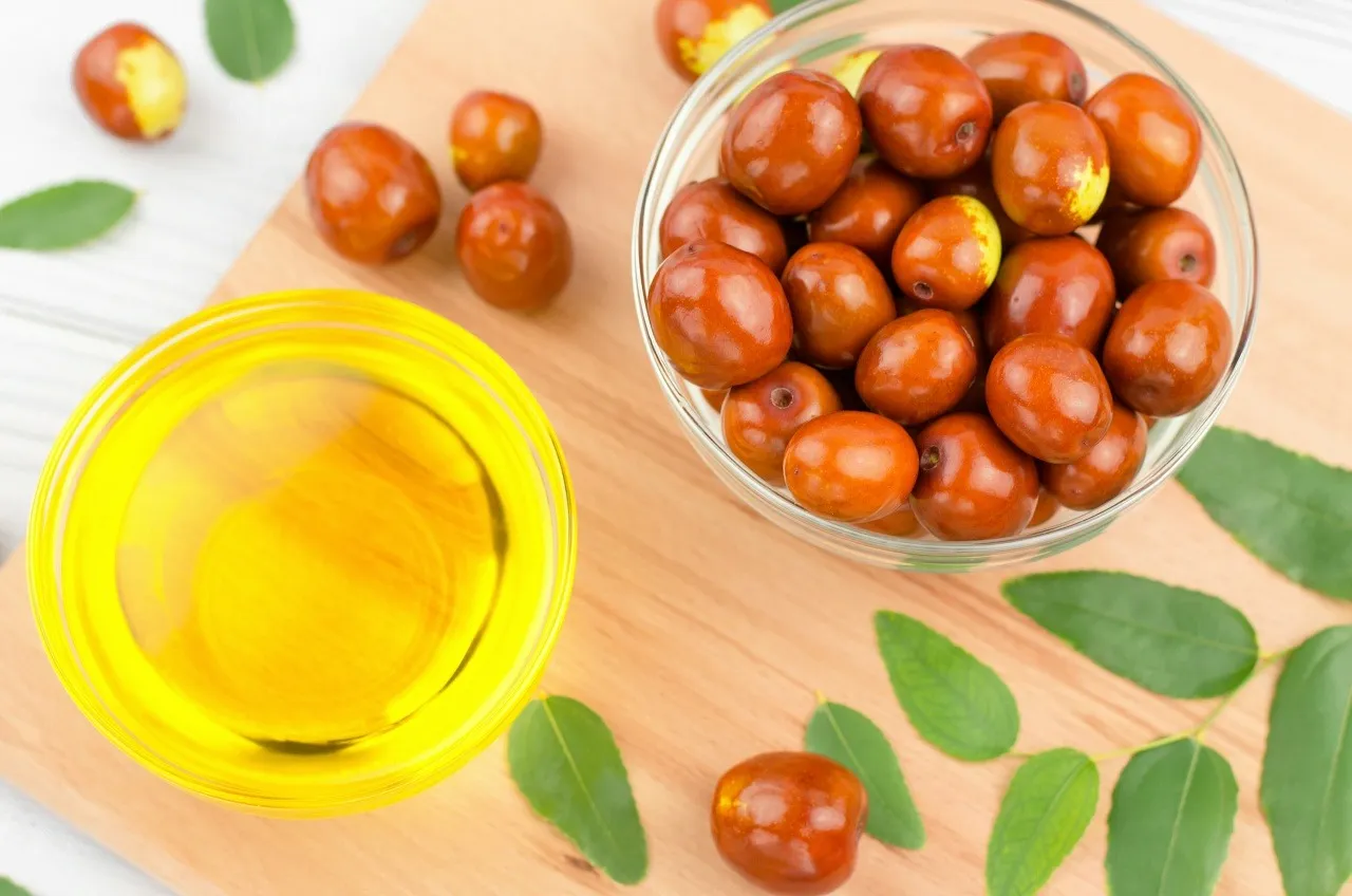 9 неожиданных способов использовать растительное масло в быту