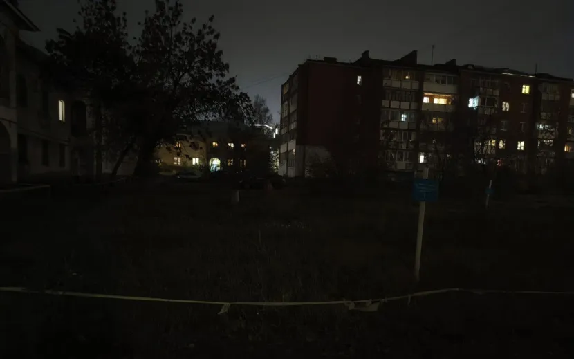 Когда тренировок нет участок погружен во мрак