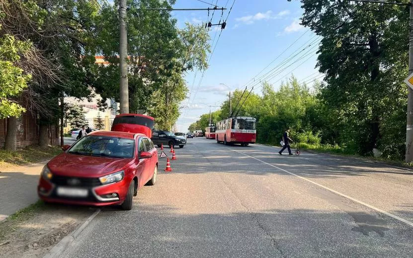 Водитель «Весты» сбил 9-летнего мальчика на ул. Горького в Ижевске