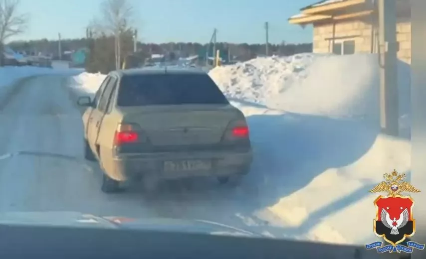 Подростка задержали в Ижевске за угон машины у пенсионера