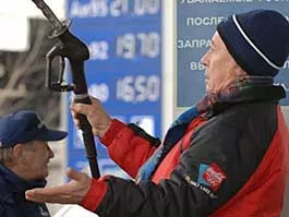 Некачественный бензин могут «подсунуть» на любой АЗС