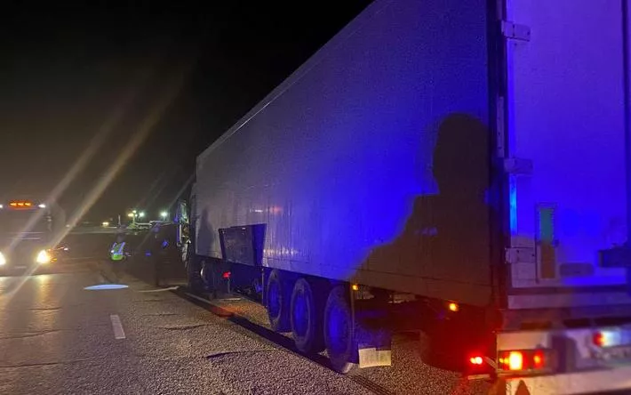 Фура и «Гранта» насмерть сбили мужчину на трассе Ижевск – Воткинск