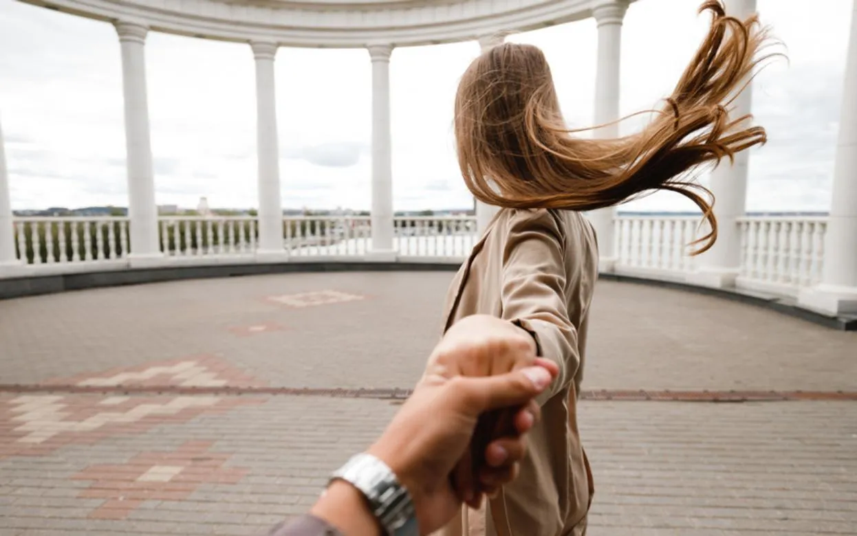 Жителей Удмуртии предупредили об усилении ветра 9 апреля