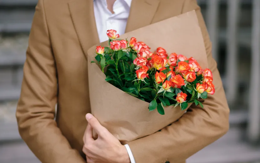 Россиянок начали массово обманывать в день рождения