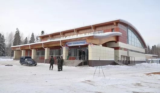 Э. Карипов