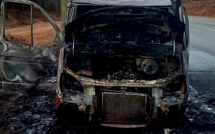 «Газель» сгорела на федеральной трассе в Удмуртии