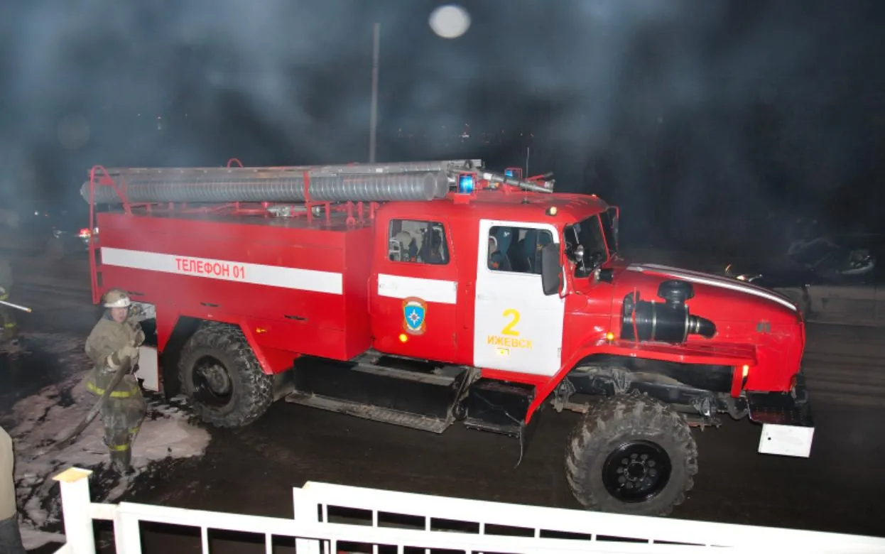 Человек погиб при пожаре в Глазове