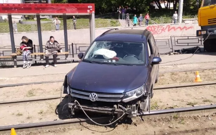 Пенсионерка пострадала в ДТП на трамвайных путях в Ижевске