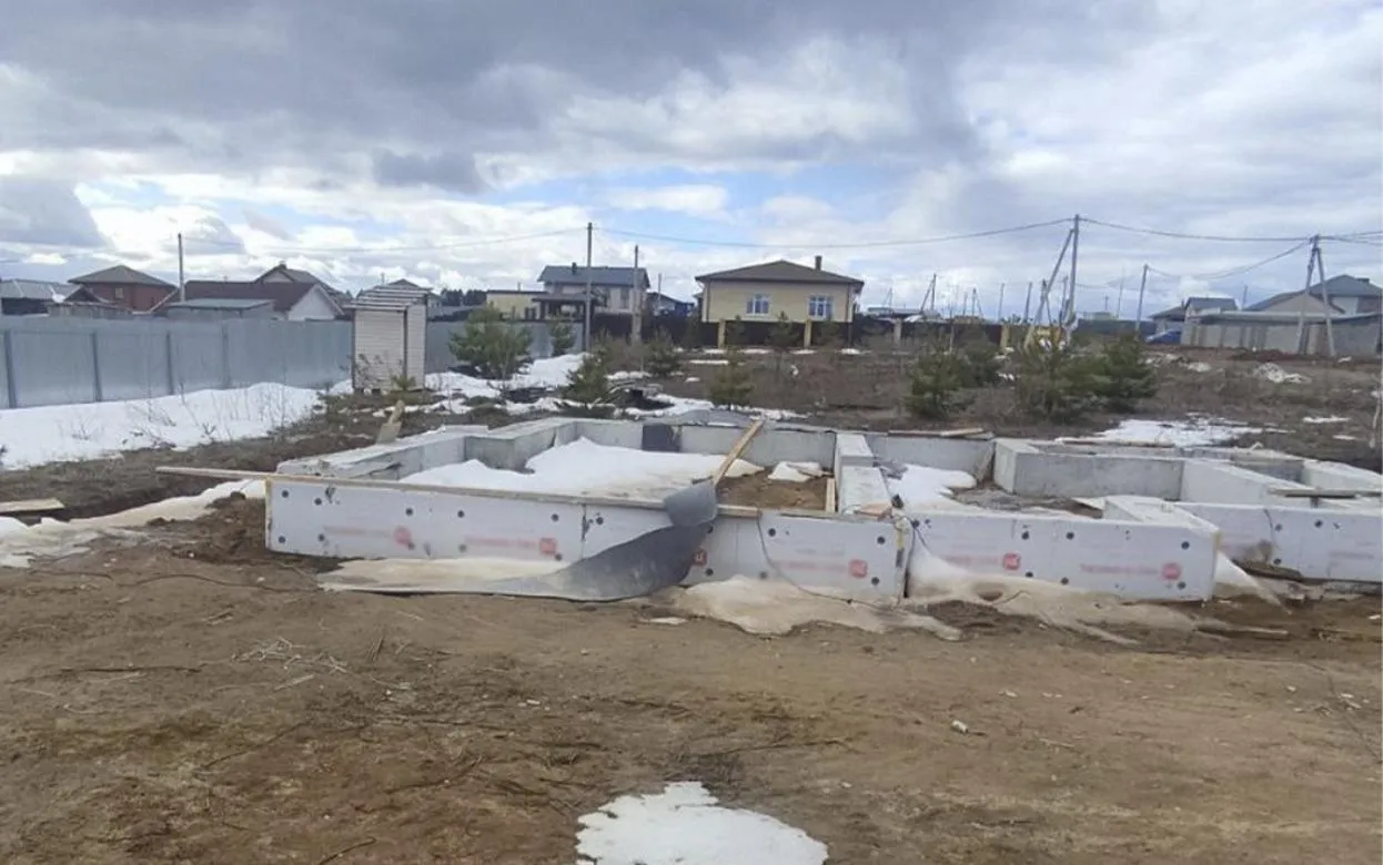 Семейную пару из Удмуртии обвиняют в мошенничестве на 57 млн руб. при строительстве домов