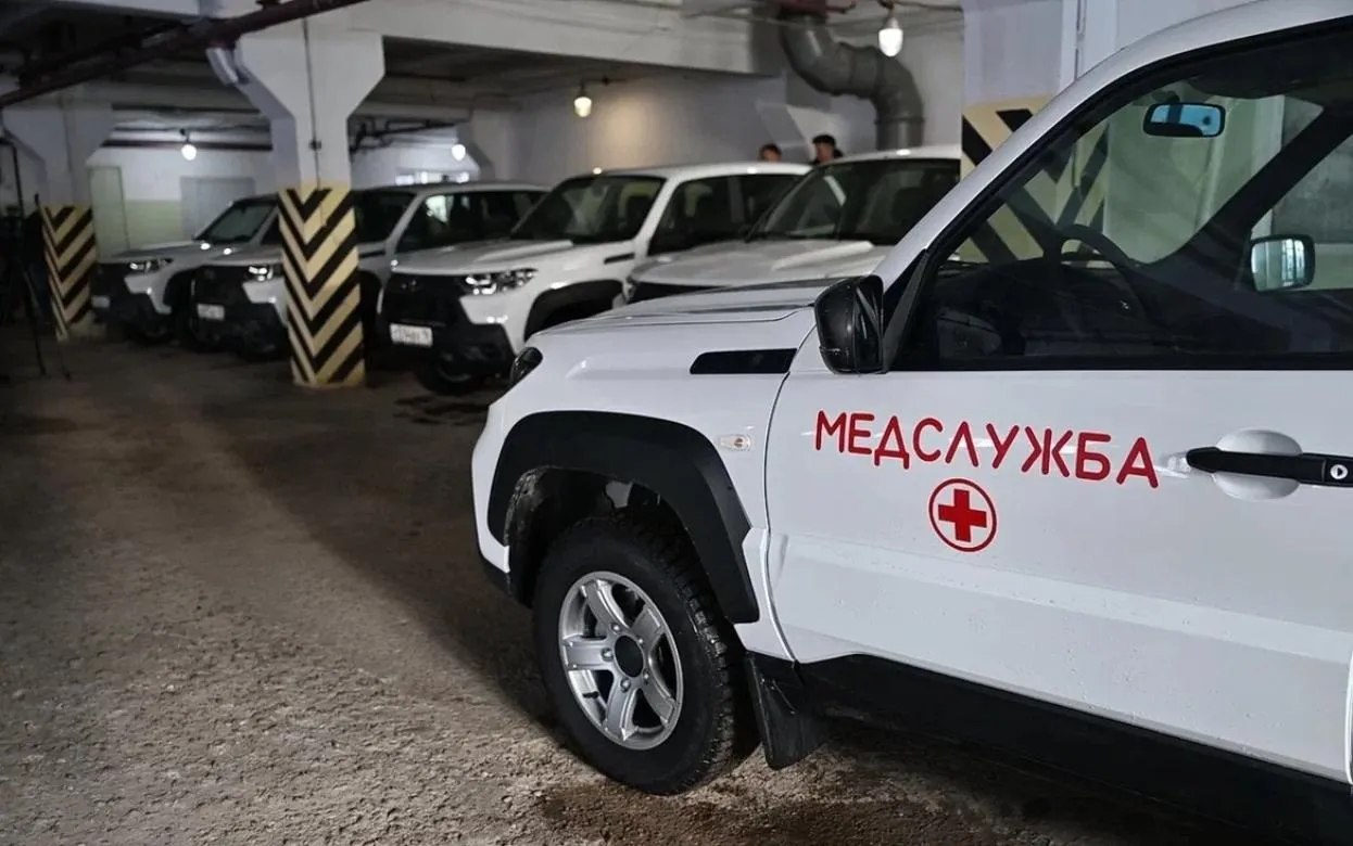 20 новых санитарных автомобилей передали больницам Удмуртии