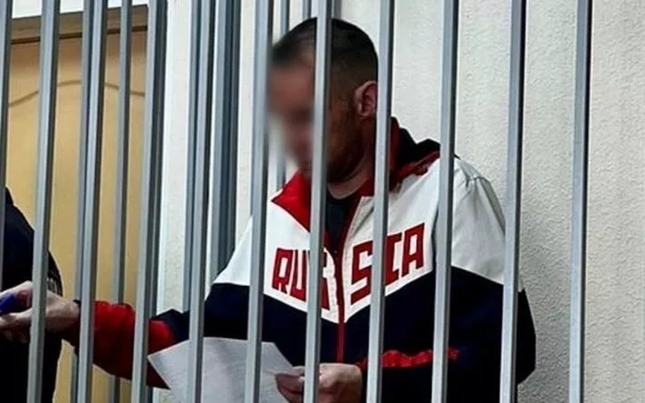 Мужчину зарезали в доме на улице 9 Января в Ижевске