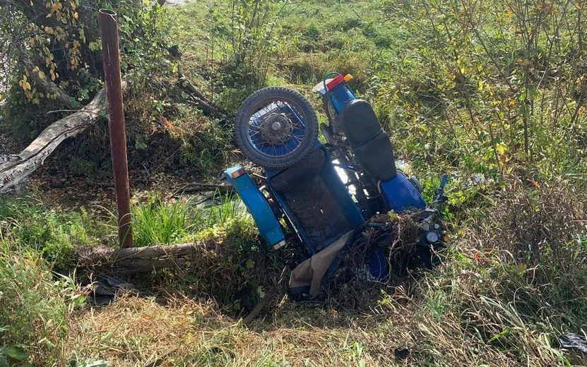 Пассажирка пьяного мотоциклиста погибла в Удмуртии