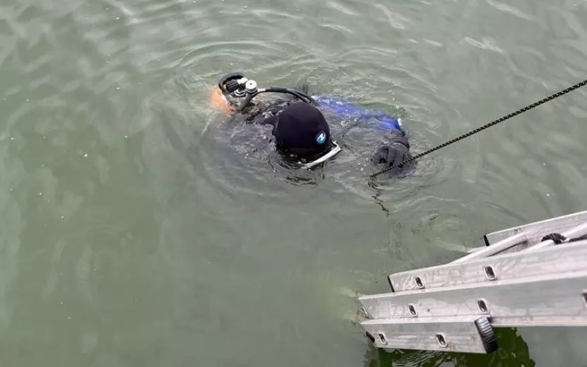 Водолазы искали на дне Ижевского пруда пропавшего мужчину