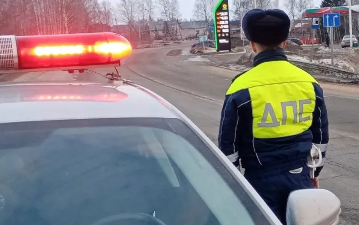 Сотрудников Госавтоинспекции Удмуртии перевели на усиленный режим несения службы