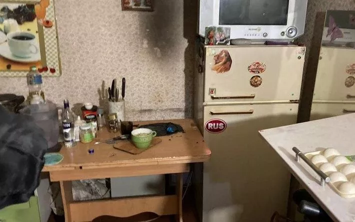 Мужчина пострадал при пожаре в многоэтажке в Глазове